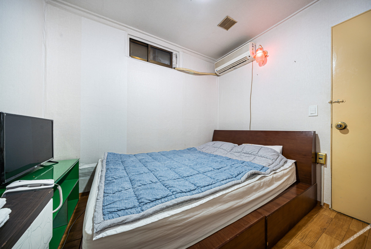 Bedroom 4, Miasageori Station Daewon, Gangbuk