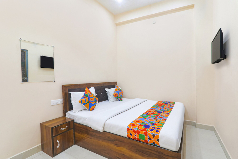 Bedroom 2, Fabhotel Rk Palace, Basti