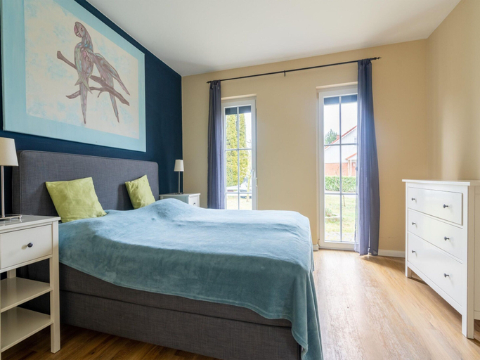 Bedroom 2, Winsome Apartment in Bastorf With Private Garden, Rostock