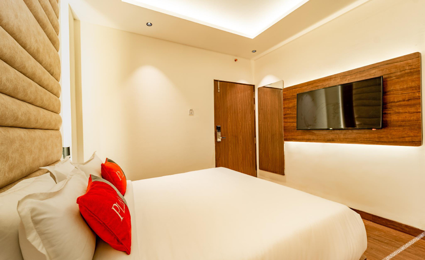 Bedroom 5, Stayzo Scheme 114, Vijay Nagar, Indore