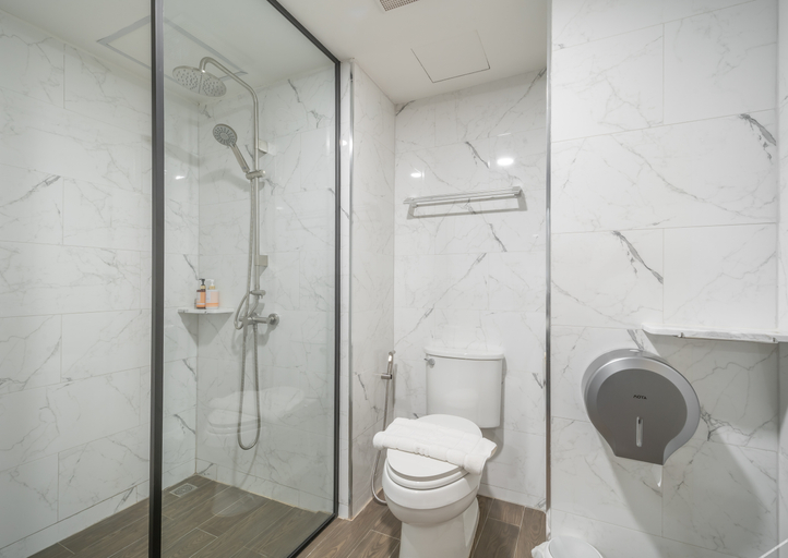 Bathroom 4, The Space Hotel Lampang, Muang Lampang