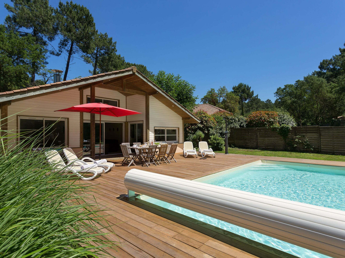 Others 2, Villa With Large Garden Near Etang de Laprade, Landes