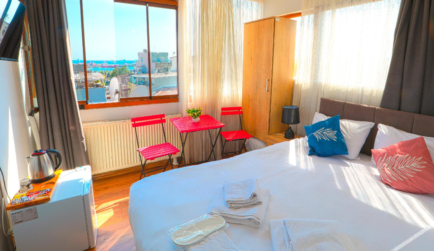 Bedroom 4, Kondoskali Hotel, Fatih