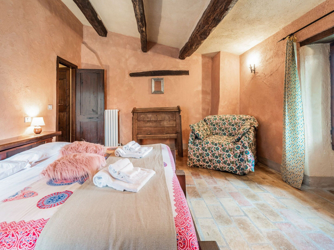 Bedroom 2, Captivating Apartment in Assisi With Swimming Pool, Perugia
