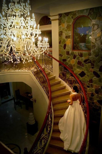 Public Area 3, The Q Hotel & Restaurant, Tagaytay City