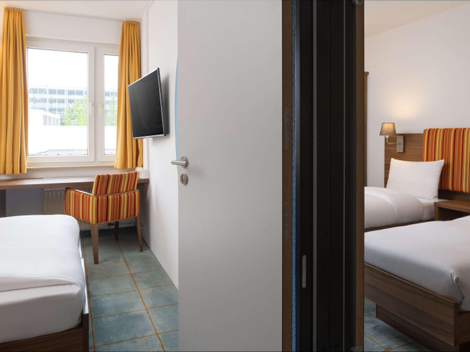 Bedroom 3, ibis Styles Darmstadt, Darmstadt