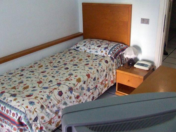 Bedroom 2, hotelverbania, Latina