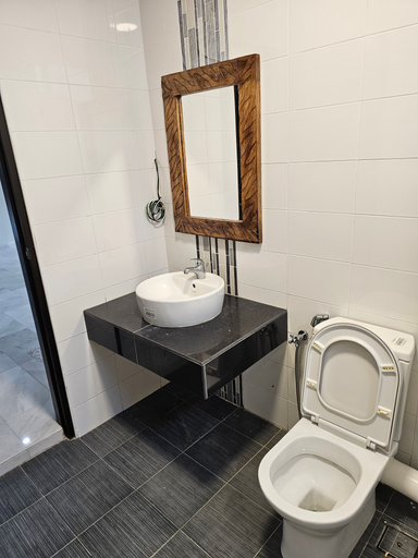Bathroom 11