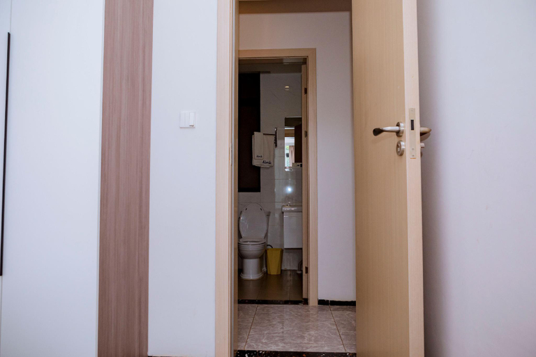 Bathroom 4, Elizabeth Golf Apartment by Link, Nyarugenge