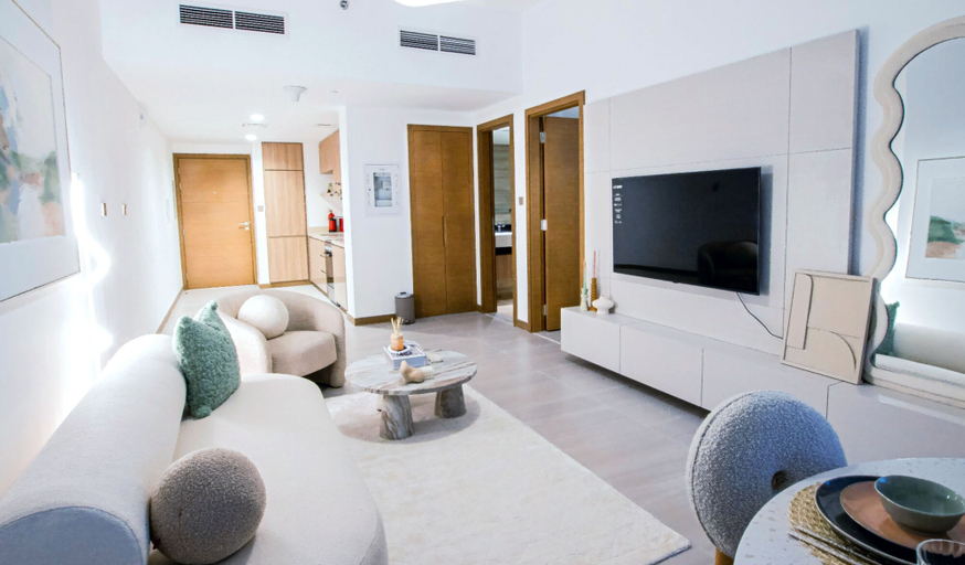 Others 5, Elegance 1BR Luxury at Missoni, Dubai