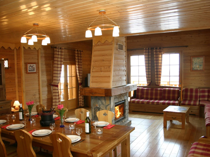 Others 2, Chalet With Fireplace in Alpe D'huez, Isère