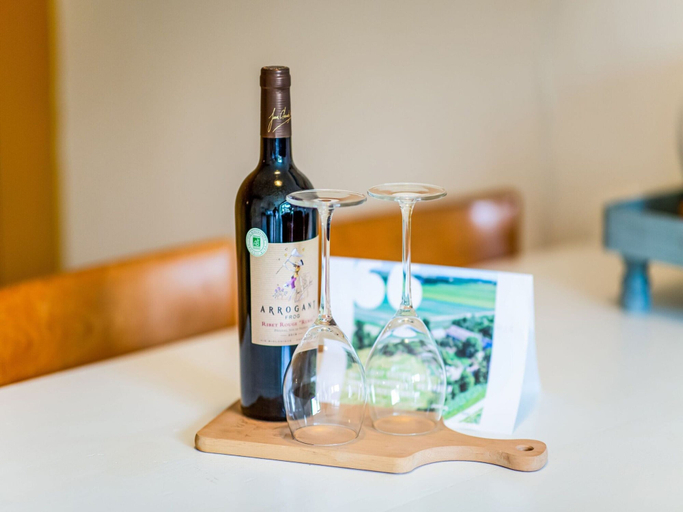 Food & Drinks 5, Vibrant Apartment in Baflo by Op de Roemte, Winsum