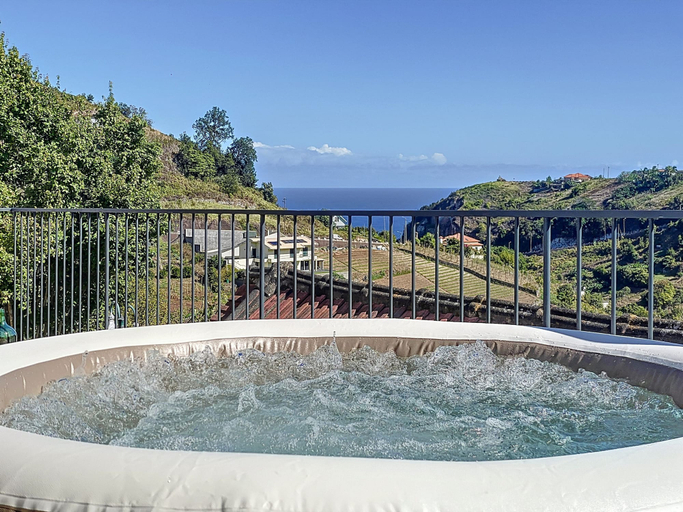 Room 3, Sevenhouse by Atlantic Holiday, Machico