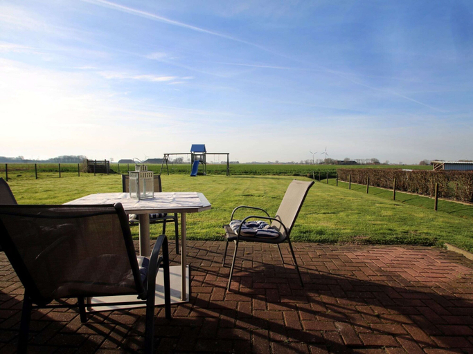 Others 4, Geraeumige Ferienwohnungen mit Eigener Terrasse, Nessmersiel, Aurich