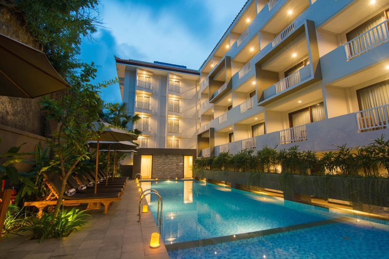 Swimming Pool 2