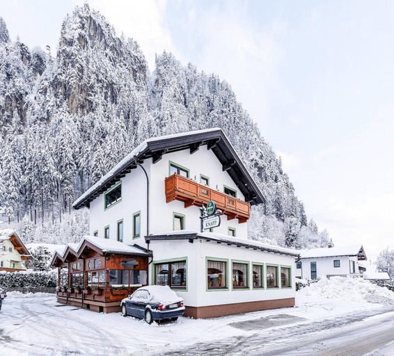 Exterior & Views 2, Apartment in Strass im Zillertal in a beautiful setting, Schwaz