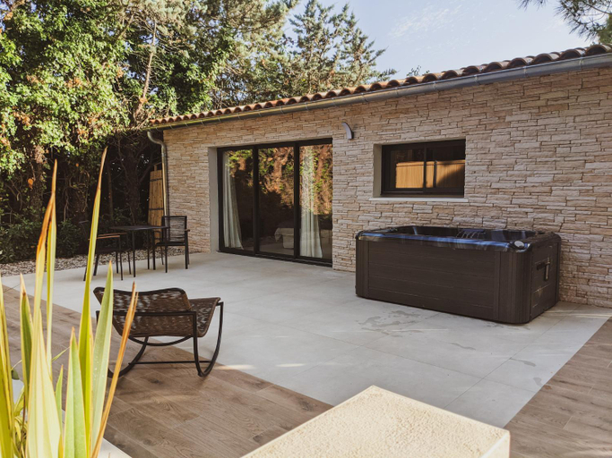 Balcony/terrace 4, Lodge coocon & SPA, Gard