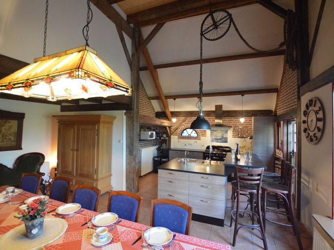 Private kitchen 5, Cozy Holiday Home in Bergen op Zoom With Garden, Bergen op Zoom
