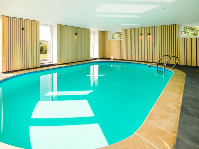 Sport & Beauty 5, Luxurious villa with pool and sauna, and very suitable for culinary workshops!, Liège