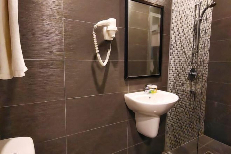 Bedroom 5, Capital Express, Kota Kinabalu