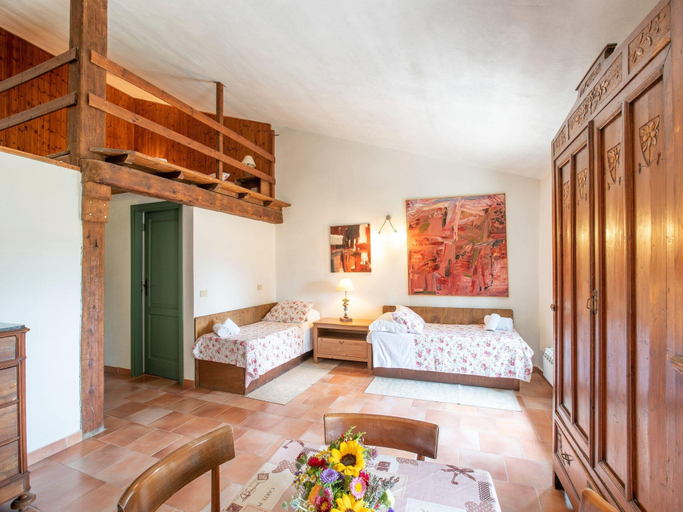 Bedroom 4, Appealing Apartment in Collesalvetti With Garden, Livorno