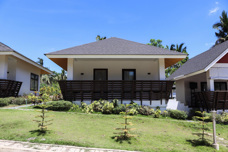 Exterior 9