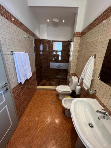 Bathroom 3, Edisem Hotel, Tirana