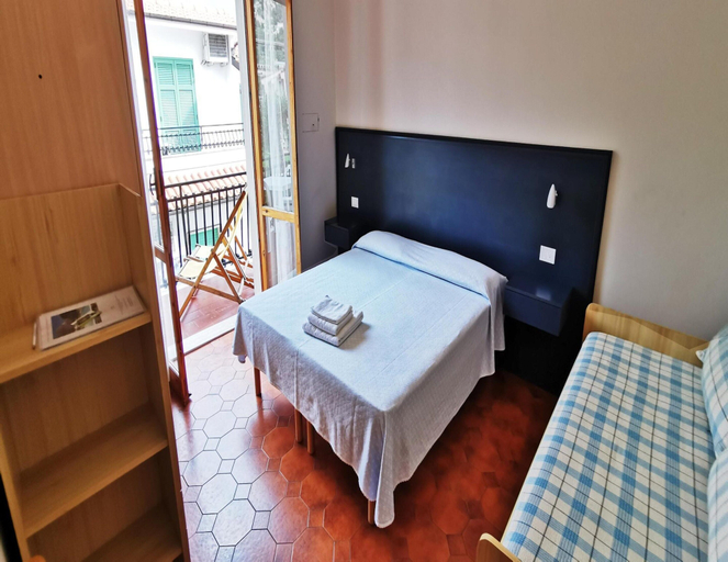 Bedroom 3, Apartment in Pietra Ligure, Savona