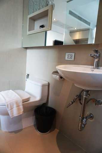 Bathroom 5