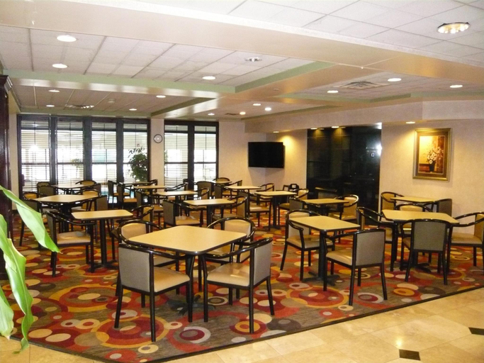 Food & Drinks, Streetsboro/Cleveland Southeast, Portage