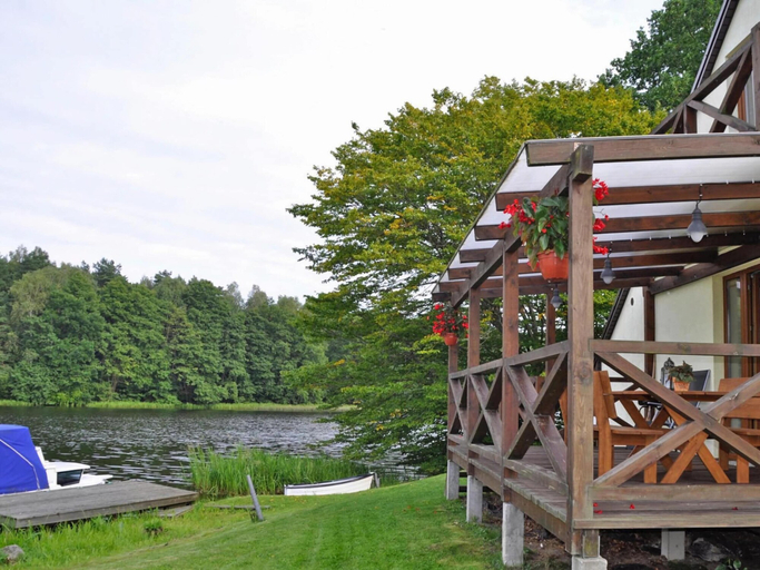 Exterior & Views 2, Holiday House by the Lake With a Fireplace, Koszalin