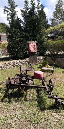 Others 5, Jrane Les Pins, Batroun