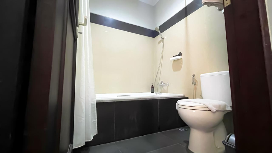 Bathroom 2