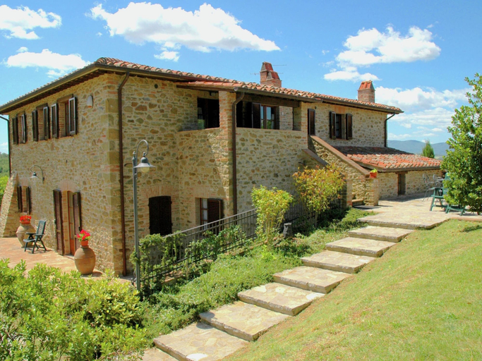 Exterior 4, Farmhouse With air Conditioning, Private Terrace and Pool, Perugia