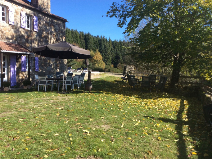 Garden 3, Charming Farmhouse in Cros-de-georand With Swimming Pool, Ardèche