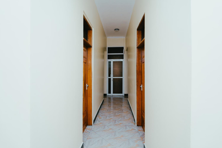 Others 4, Maisara Executive Lodge, Mafia