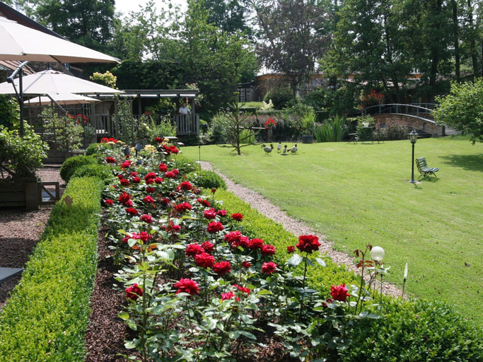 Others 5, Holiday Flat on Small Holiday Farm With Indoor Pool + Many Activities, Bas-Rhin