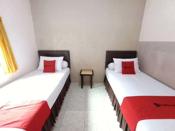 Bedroom 13