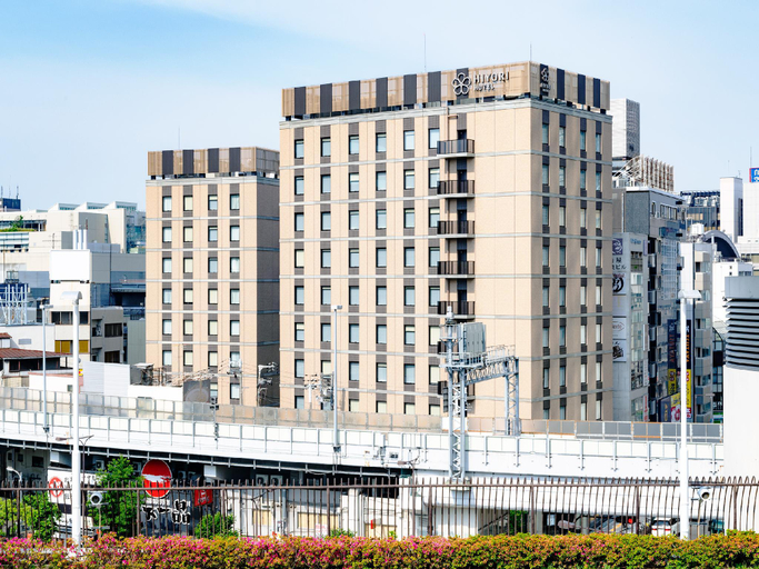 Exterior 21