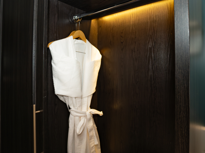 Amenities 7