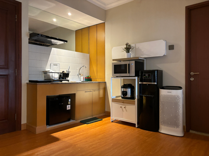 Dining Room 17