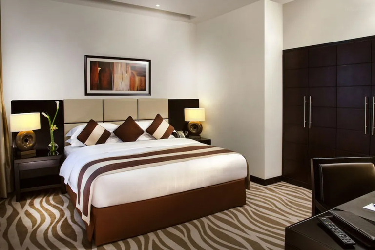 Bedroom 4, Cristal Hotel Abu Dhabi, Abu Dhabi City