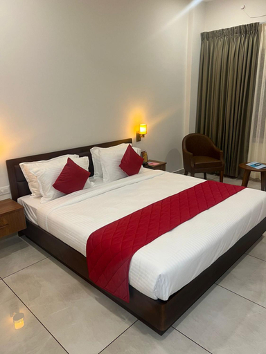 Bedroom 2, Hotel Abaam Neil, Alappuzha