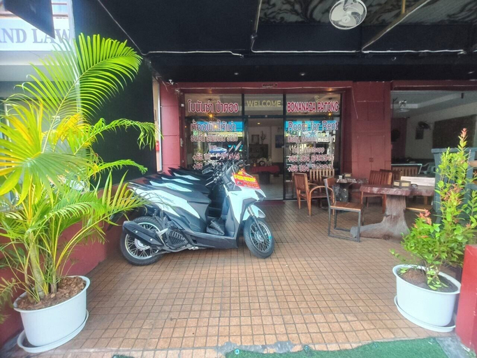 Exterior & Views 2, Bonanza Patong Hotel, Pulau Phuket