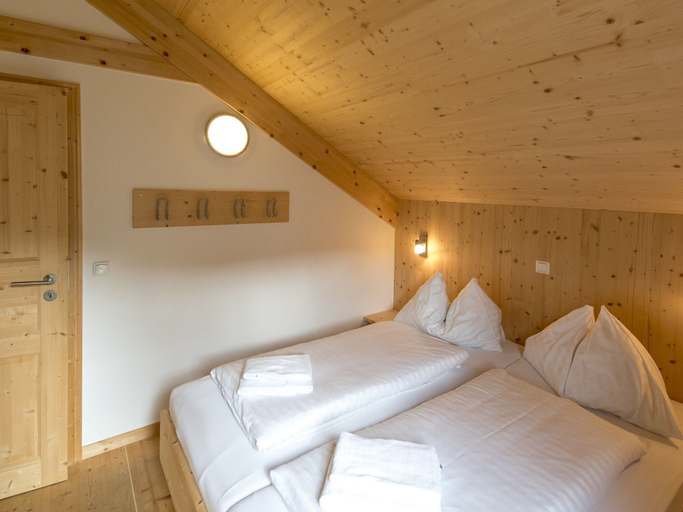 Bedroom 2, Lovely Chalet With Infrared Sauna, Murau