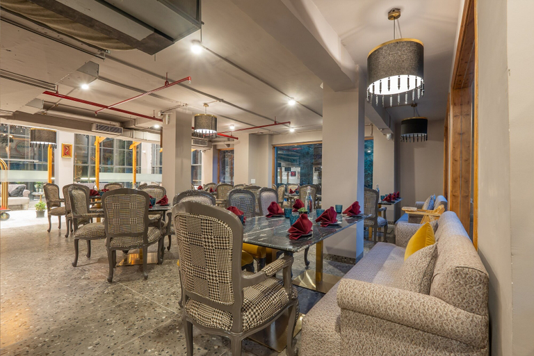 Food & Drinks 5, Mastiff Select Mandavya Dharamkot, McLeodganj, Kangra