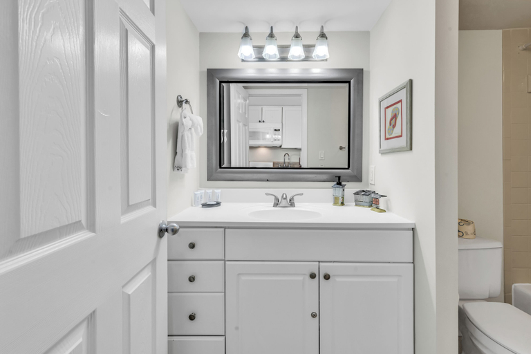 Bathroom 4, Bluewater Resort Condos, Horry