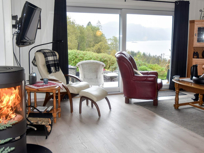 Living area 3, 4 Star Holiday Home in Aram, Sande