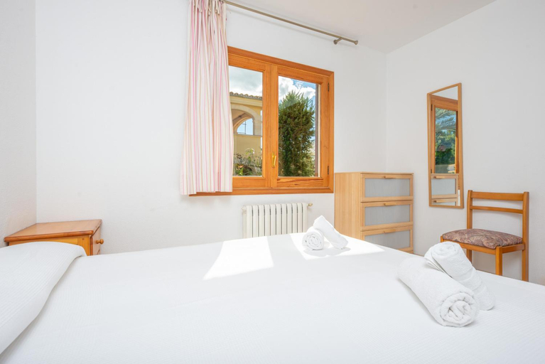 Facilities 4, North House in Mallorca, Baleares