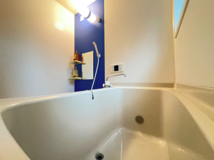 Bathroom 3, gettoenn, Shintō